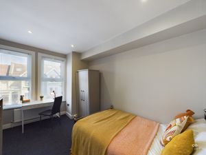Bedroom 5- click for photo gallery